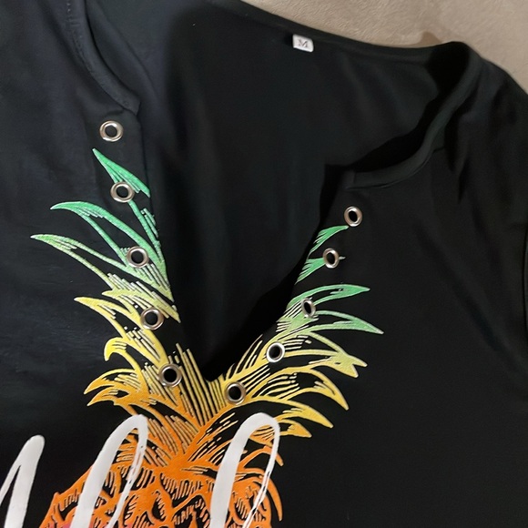 Aloha / Pineapple Tank Top 🍍 - Picture 9 of 11